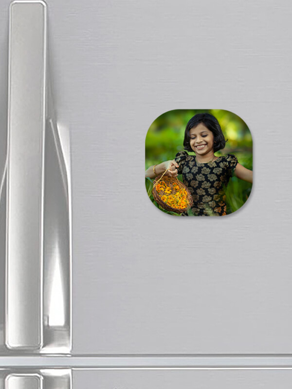 Custom Curved Square Acrylic Fridge Magnet