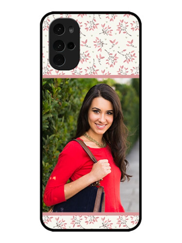 Custom Motorola Moto G22 Custom Glass Phone Case - Stunning Floral Design