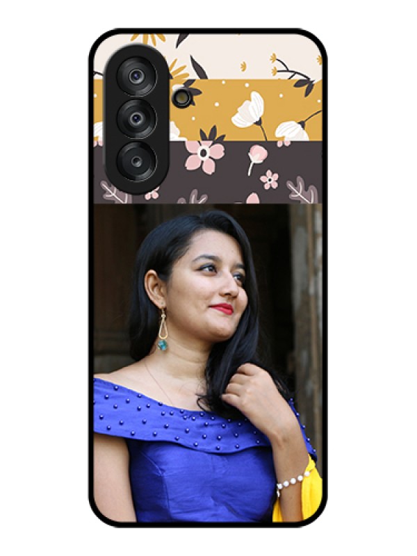 Custom Samsung Galaxy F17 5G Custom Glass Phone Case - Stylish Floral Design