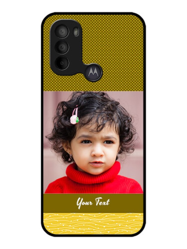 Custom Moto G31 Custom Metal Phone CaseSimple Green Color Design
