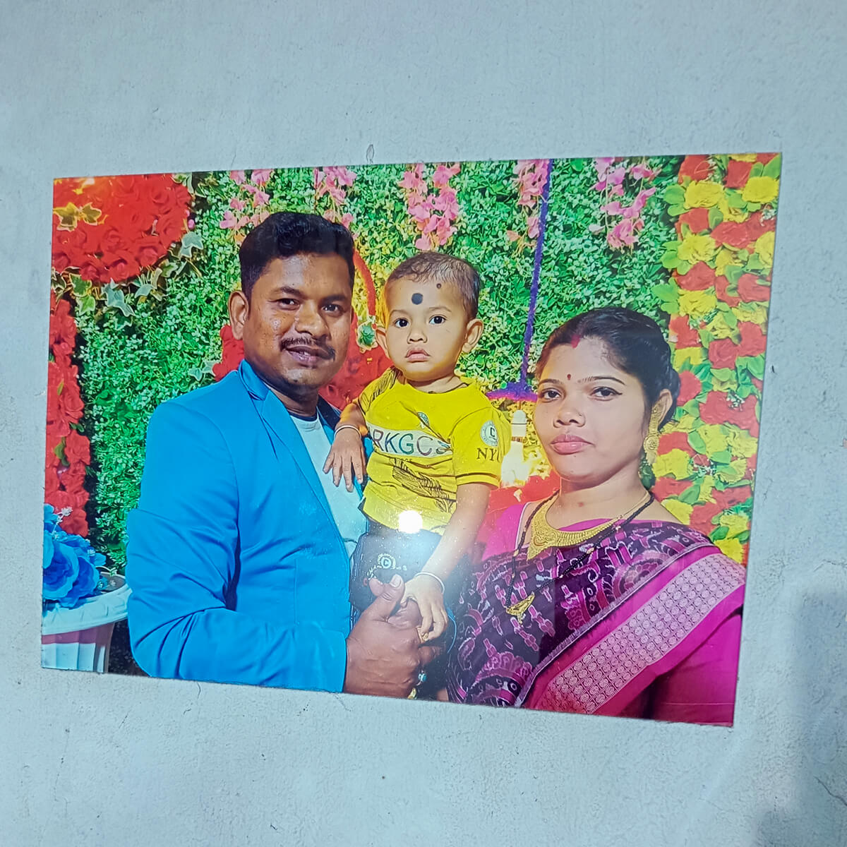 Acrylic Photo Frame Customer Image Review 3
