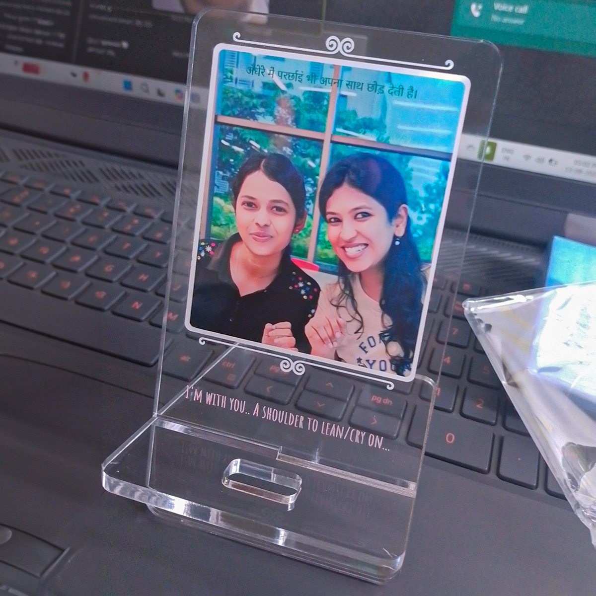 Acrylic Phone Stand Customer Image Review 8