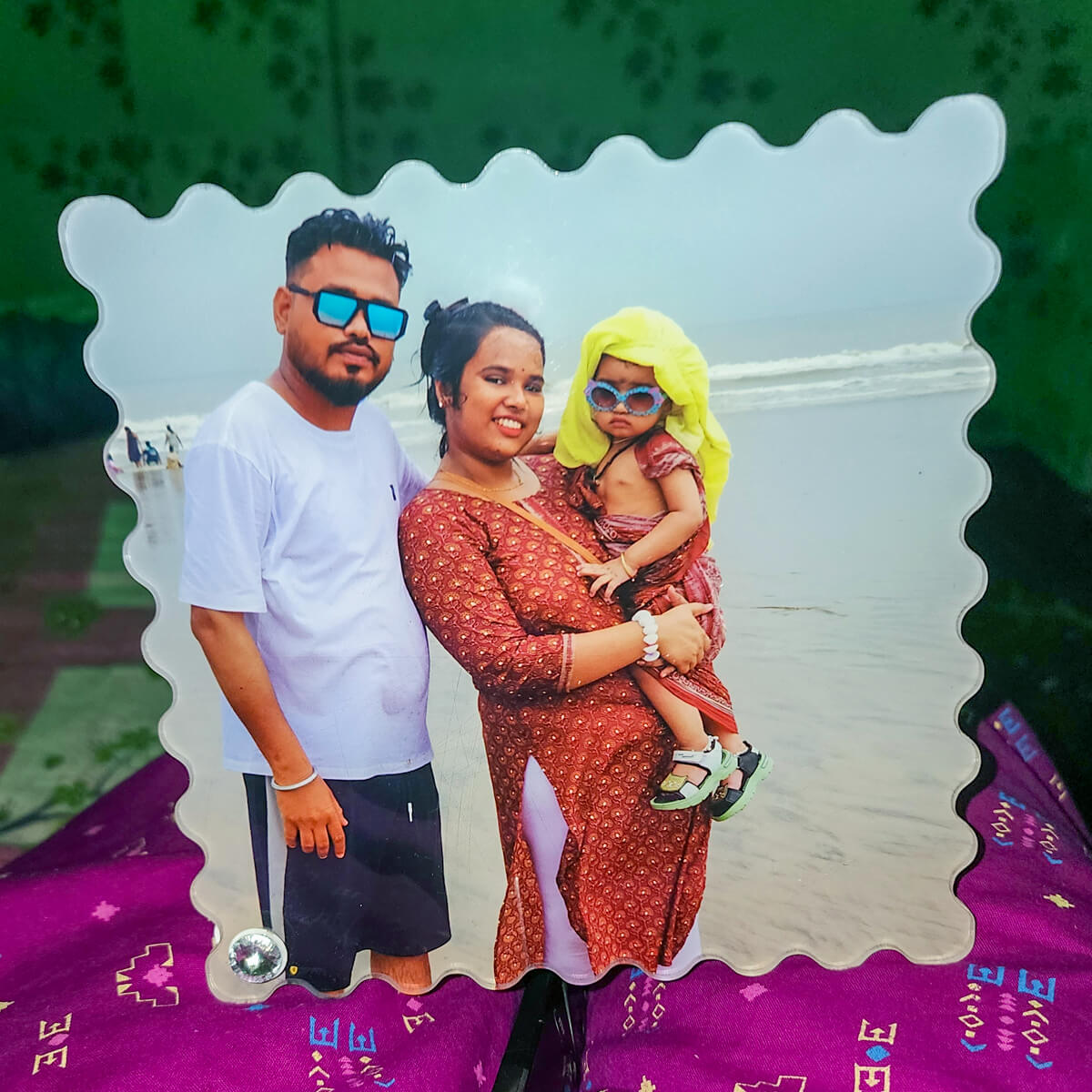 Acrylic Photo Stand Customer Image Review 13
