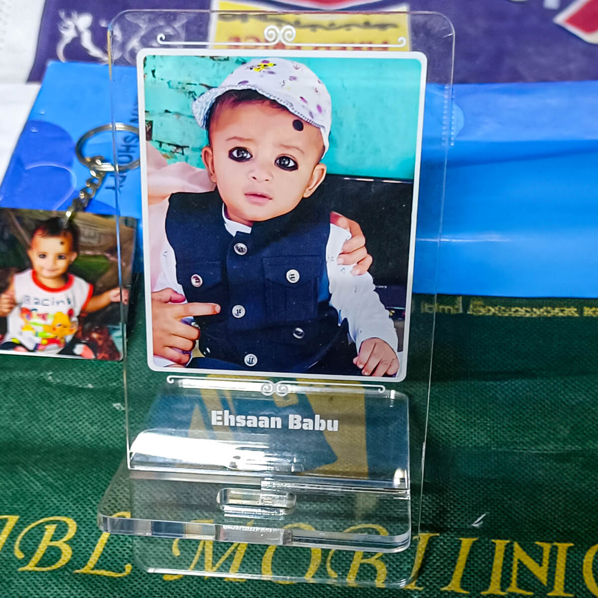 Acrylic Phone Stand Customer Image Review 12