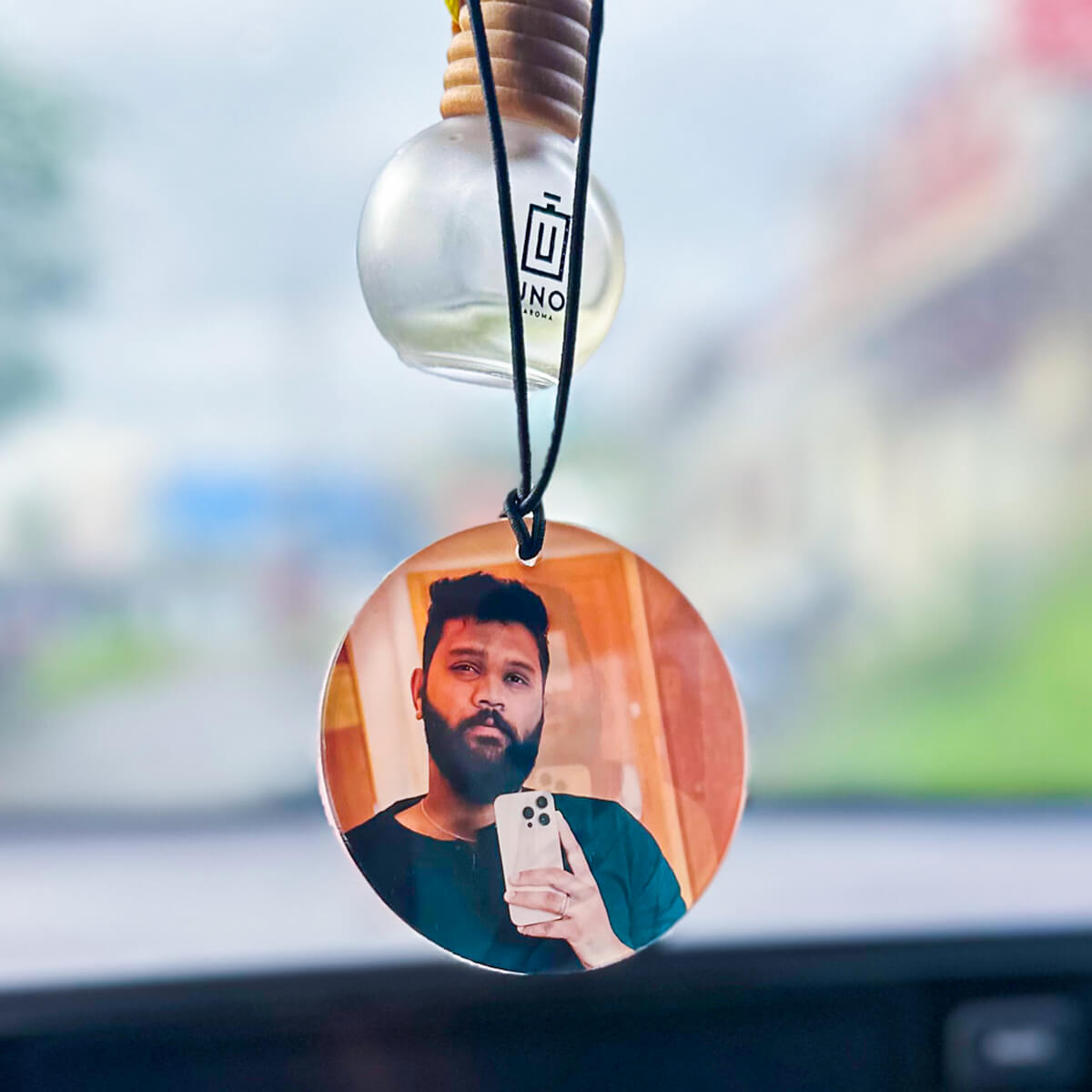 Car Photo Hanging Customer Image Review 30