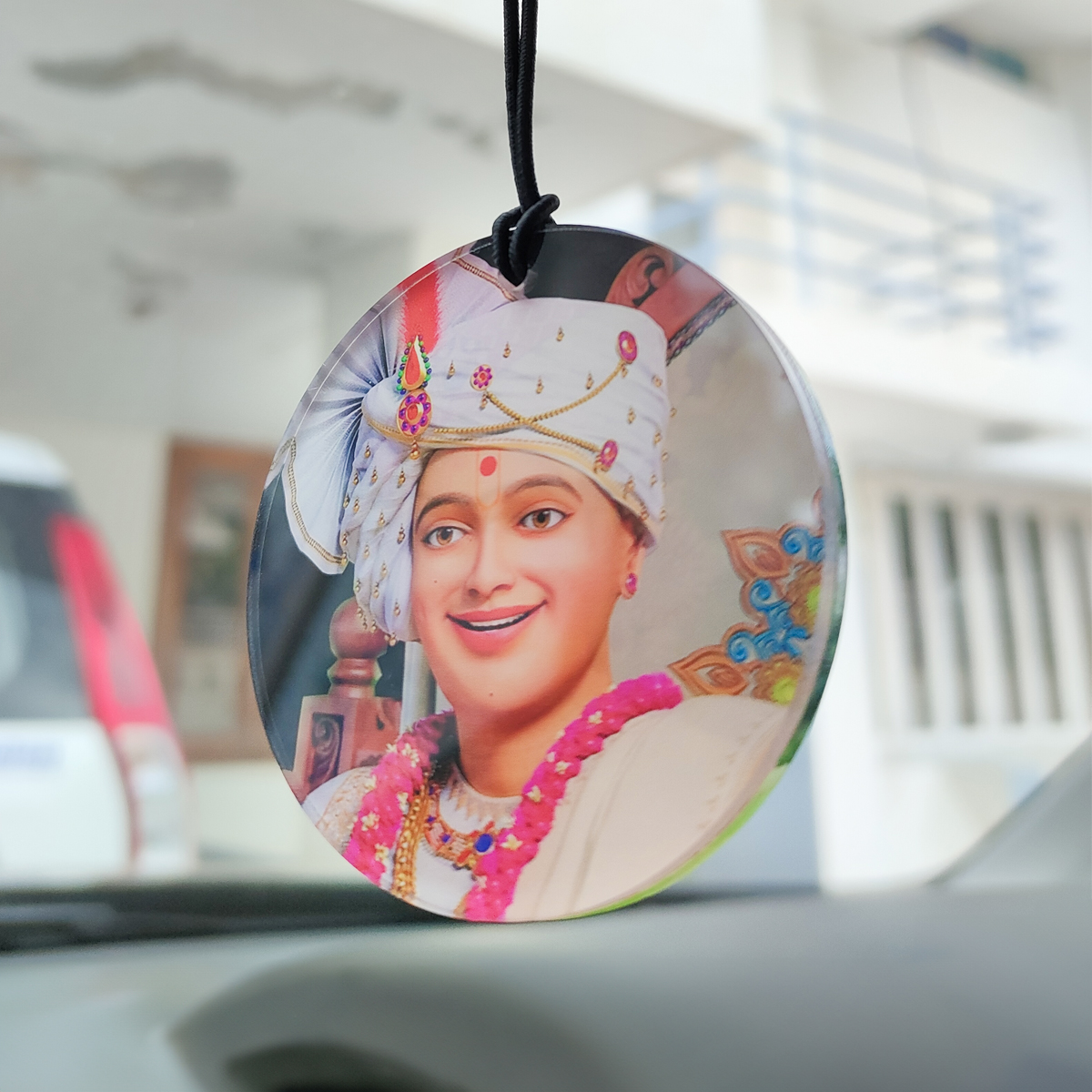 Car Photo Hanging Customer Image Review 20