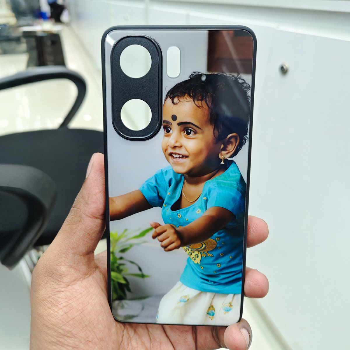 Glass Case Customer Image Review 8