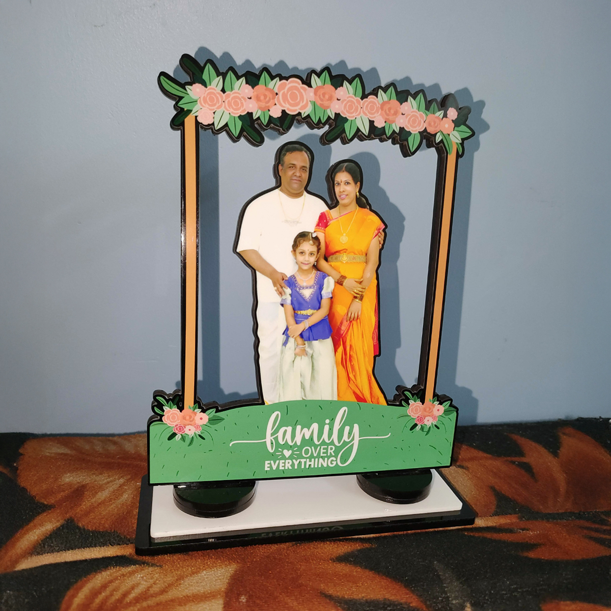 Miniature Photo Stand Customer Image Review 3