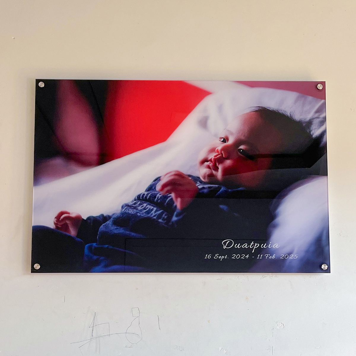 Acrylic Photo Frame Customer Image Review 24
