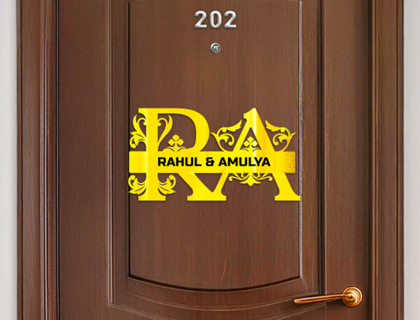 Royal Couple Nameplates